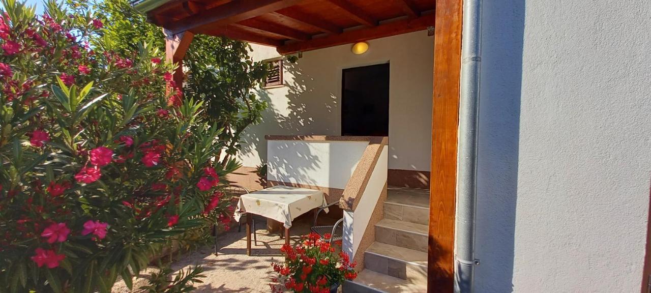 Eco Secluded Apartments Zabodarski Čunski Exteriér fotografie