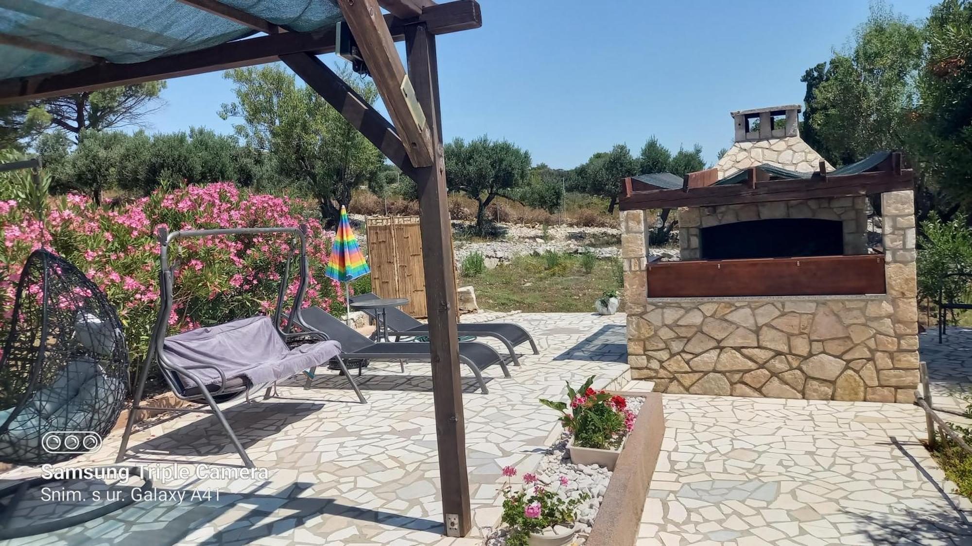 Eco Secluded Apartments Zabodarski Čunski Exteriér fotografie